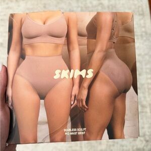 SKIMS Mid Waist Brief in Rich Brown